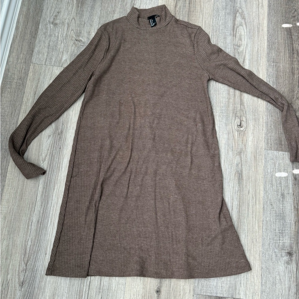 Forever 21 Winter Dress